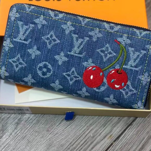 Louis Vuitton Zippy Cherry Collection - Picture 1 of 4